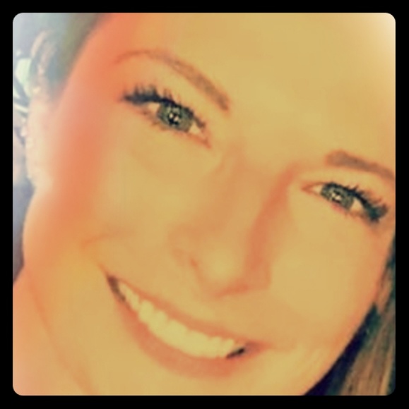 Meet your Posher, Patty - Picture 1 of 1